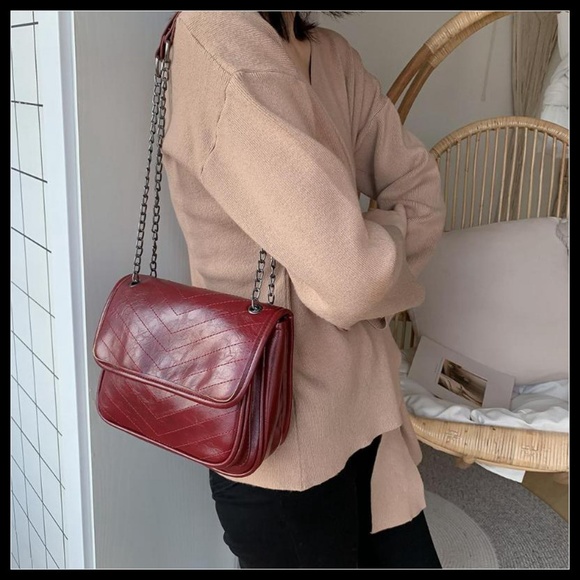 NEW MOONLIGHT Crossbody Bag - Picture 3 of 7